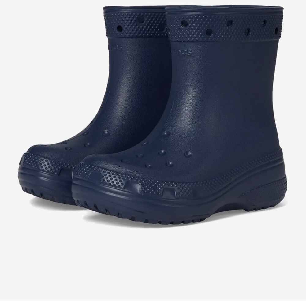 Crocs Kids Classic Rain Boot 
(Big Kid) Size 5